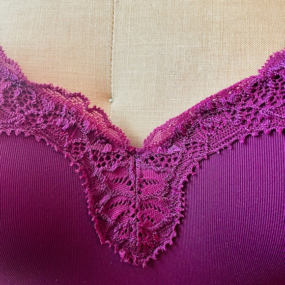 Le Mystere Underwire Bra - 34C - Picture 3 of 7